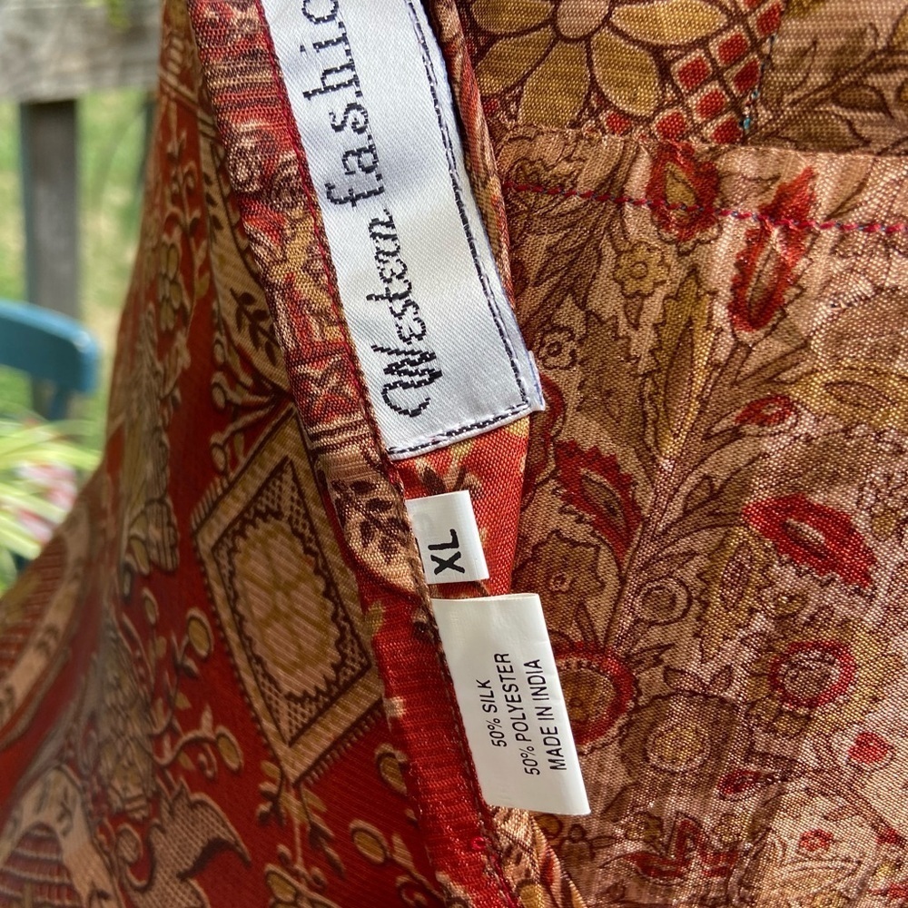 Reversible Silk Wrap Skirt by Western Fashion Bohemian Bluish/Red - Picture 4 of 16